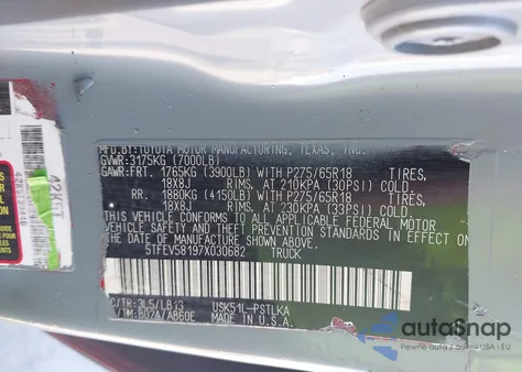 2007 Toyota Tundra Limited 5.7L V8 z USA, uszkodzony, nr VIN 5TFEV58197X030682